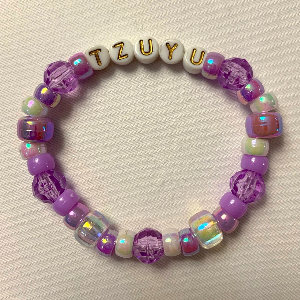 TWICE - TZUYU beaded bracelet